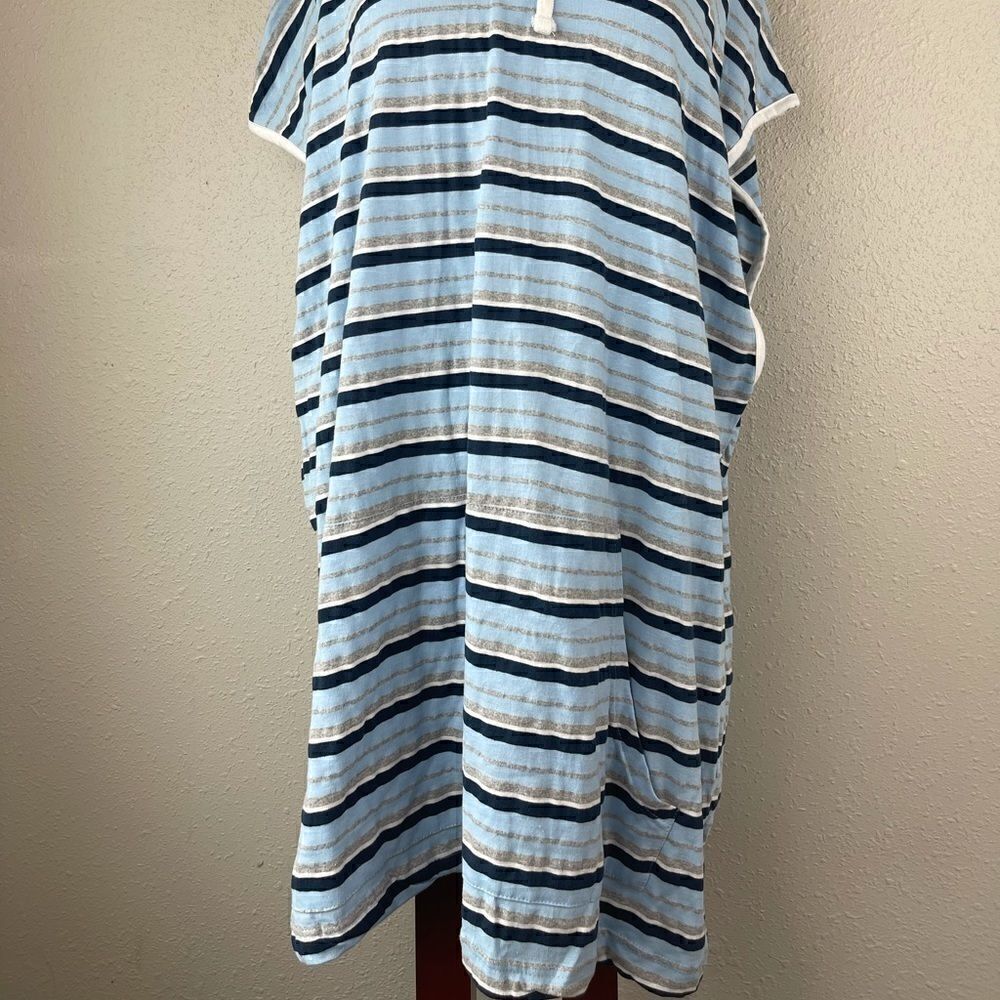 NWOT Blue Gear Women’s Summer Top
